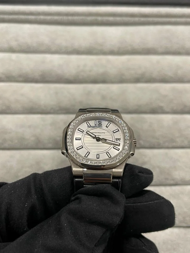 Patek Philippe Nautilus 7010G